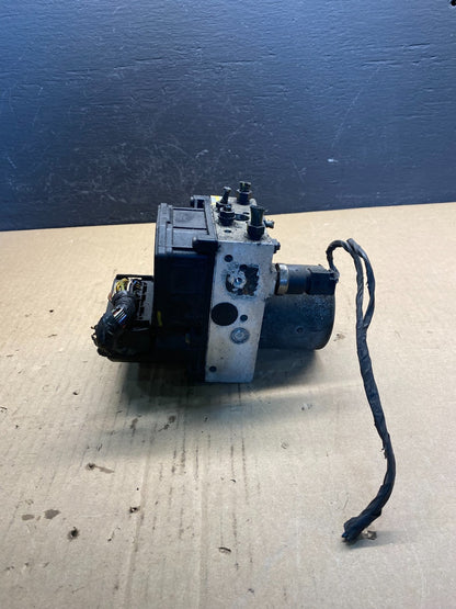 2002 to 2005 BMW X5 ABS Anti-Lock Brake Pump Module OEM AC0988 DG4