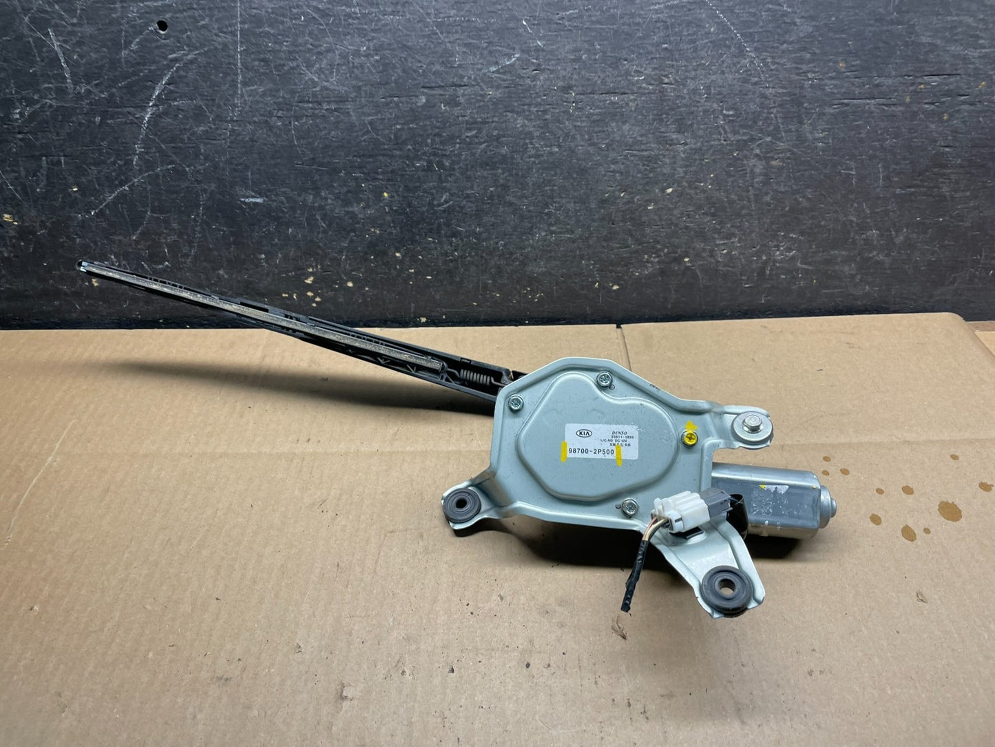 2014-2015 Kia Sorento Rear Glass Windshield Wiper Motor V9062 DG5