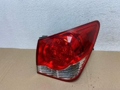 2011 2012 2013 2014 Chevrolet Cruze Right Passinger RH Tail Light AE9466 LK0