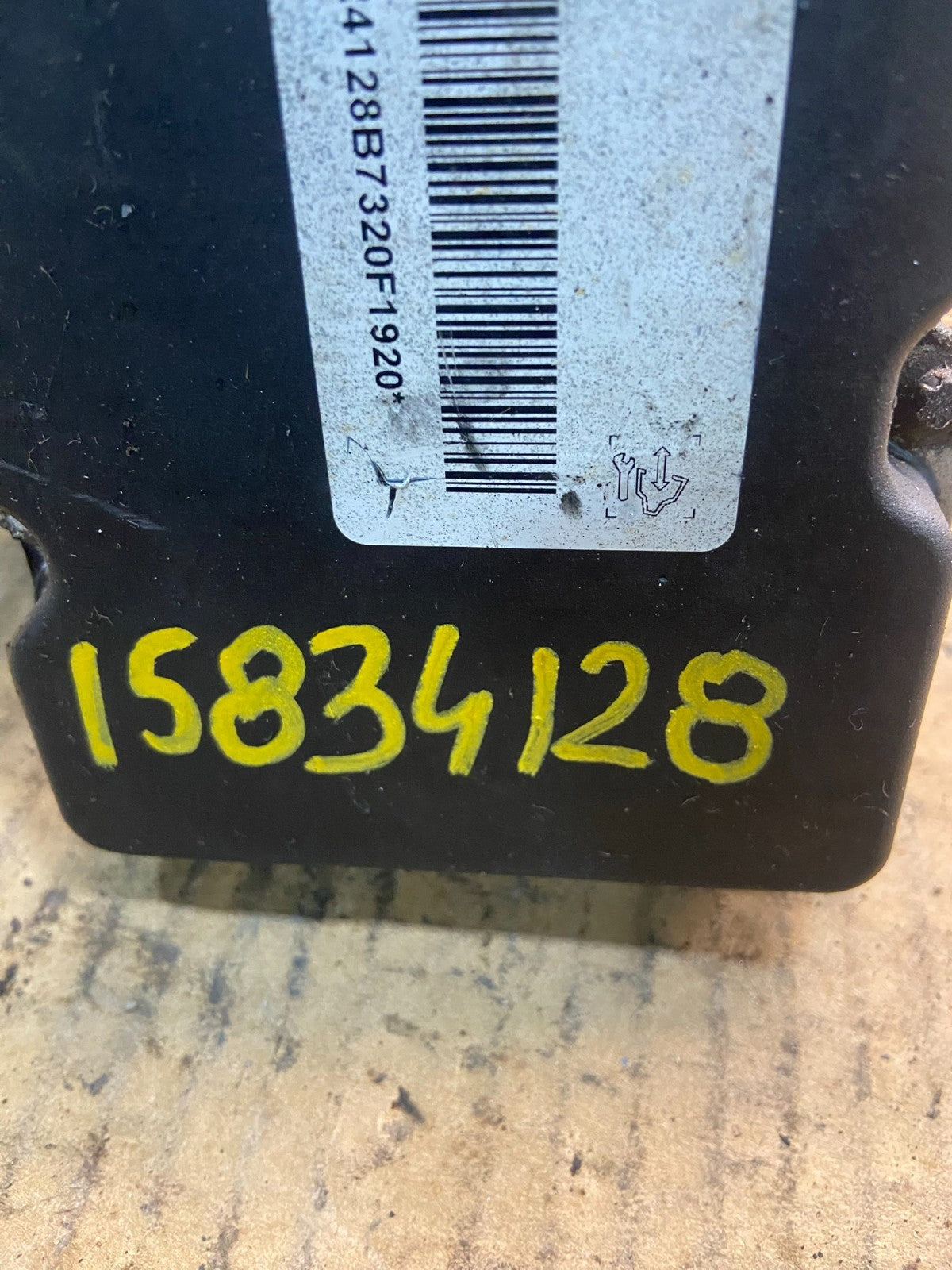 2008 GMC Yukon Chevrolet Tahoe ABS Anti Lock Brake Pump OEM Y4399 DG6