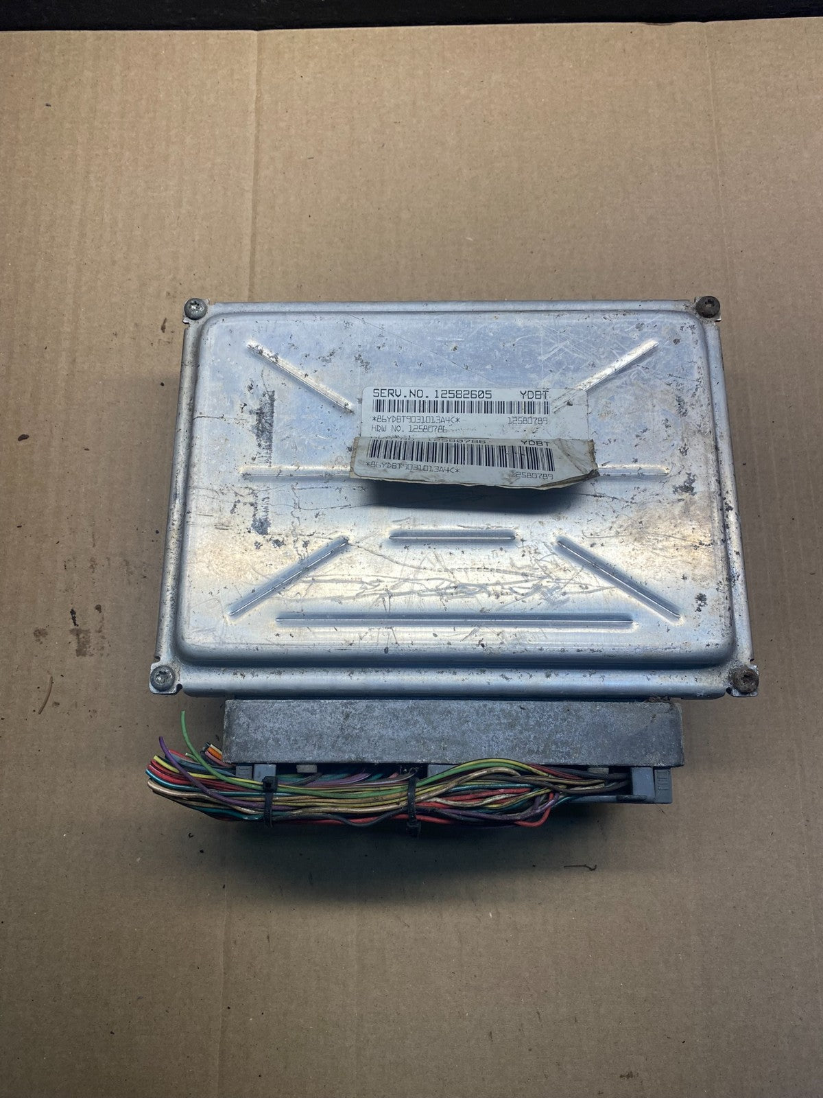 2003 - 2006 Cadillac Escalade Engine Control Module ECM ECU AH1723 DW0
