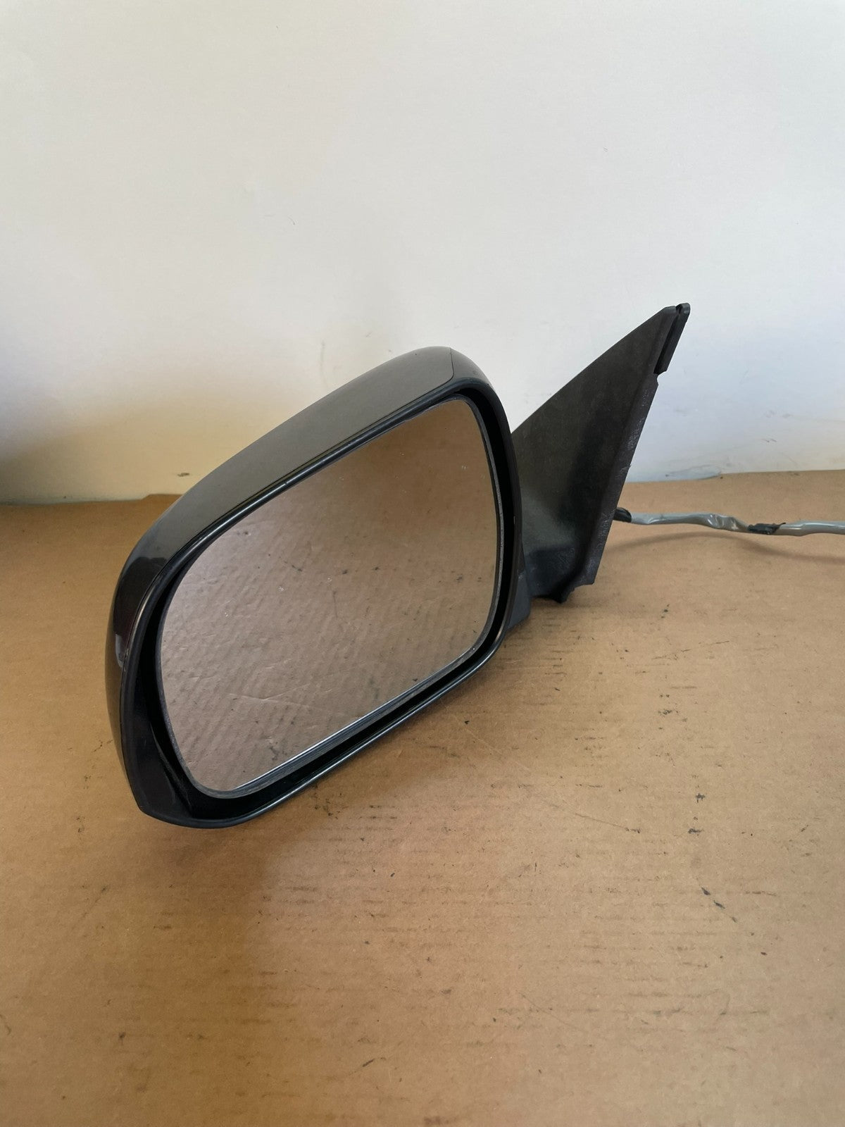 2008-2013 Toyota Highlander Left Driver LH View Door Mirror AG0650 DW2