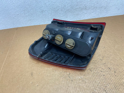 1999-2004 Jeep Grand Cherokee WJ Right Passenger Rh Tail Light AE0355 LK4