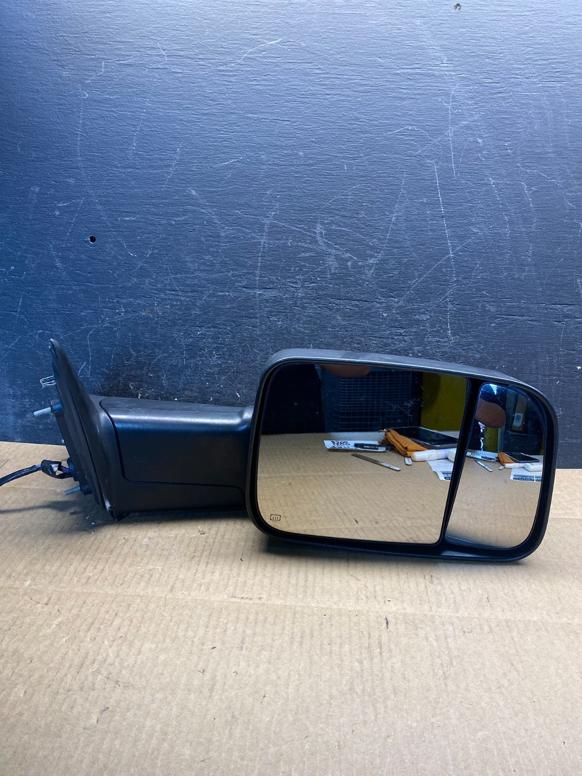 2010-2012 Dodge Ram 1500 Right Passenger Turn Door Mirror AG7273 DG9