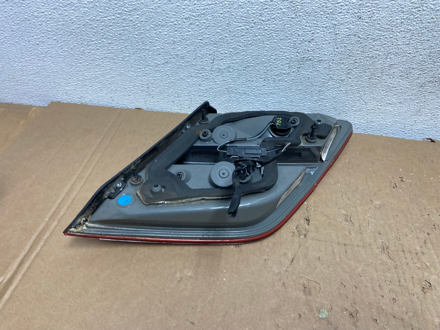 2013 to 2018 Ford Taurus Left Driver Lh Side Tail Light Inner AD8150 LK3