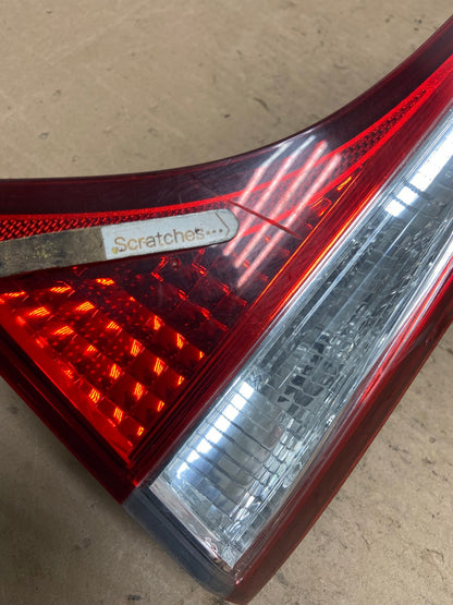 2014 2015 2016 Toyota Corolla Right Passenger Side Inner Tail Light AI11133