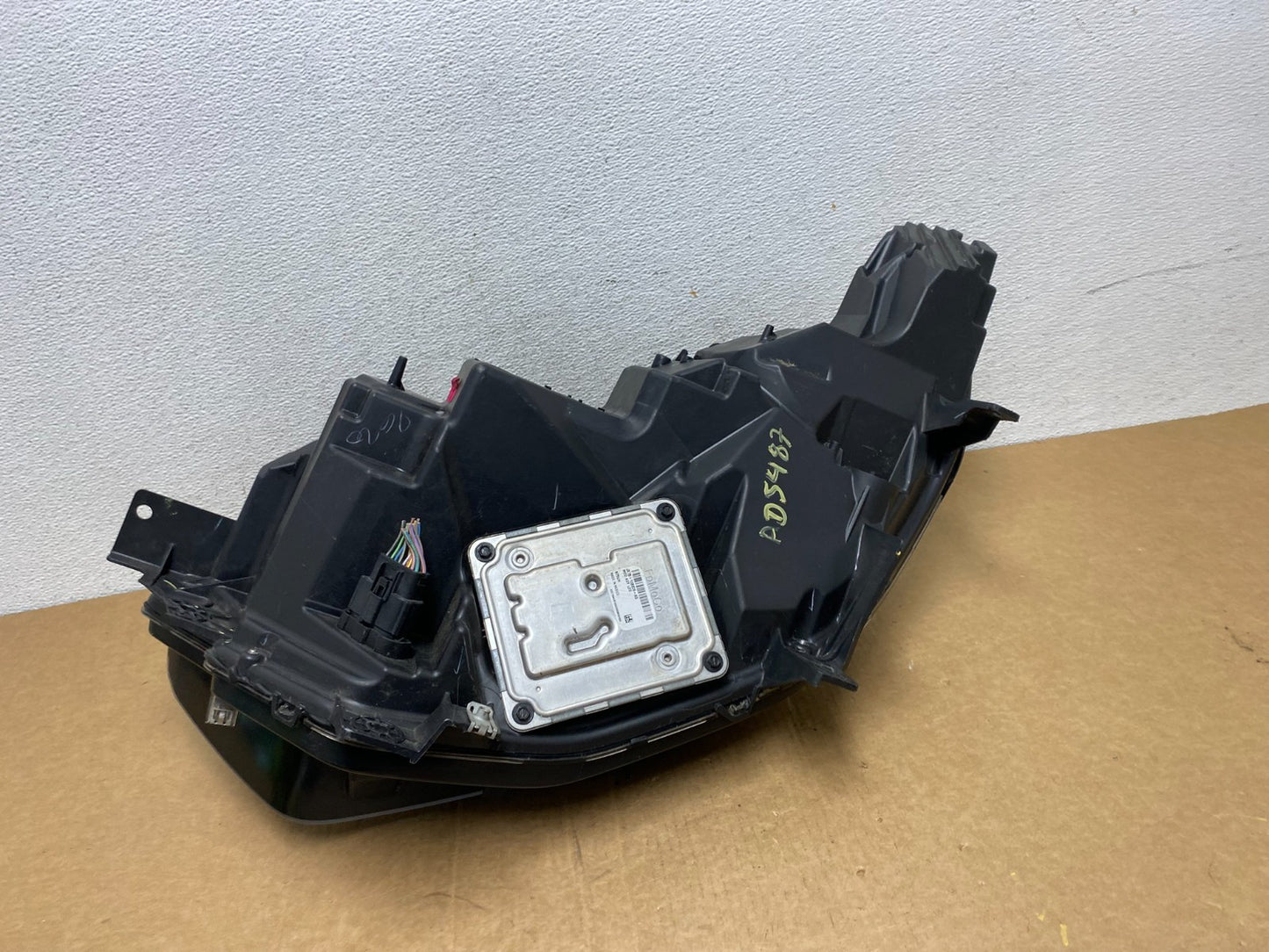 2020-2023 Ford Explorer Right Passenger side LED Police Headlight ad5487 DG8