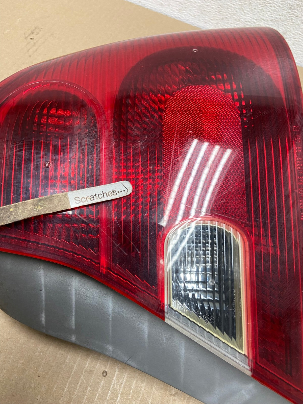2001 to 2003 Honda Civic Coupe Right Passenger Rh Side Tail Light AE9513 LK3