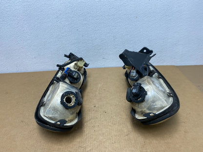 1997 to 2003 Chevrolet Malibu Left+Right Side Headlights AC1795 DW10
