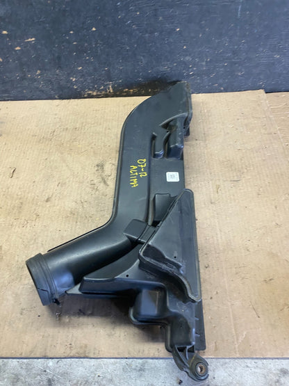 2007 to 2013 Nissan Altima 2.5L Air Duct Tube Resonator 16554-JA000 OEM q5847 DG7