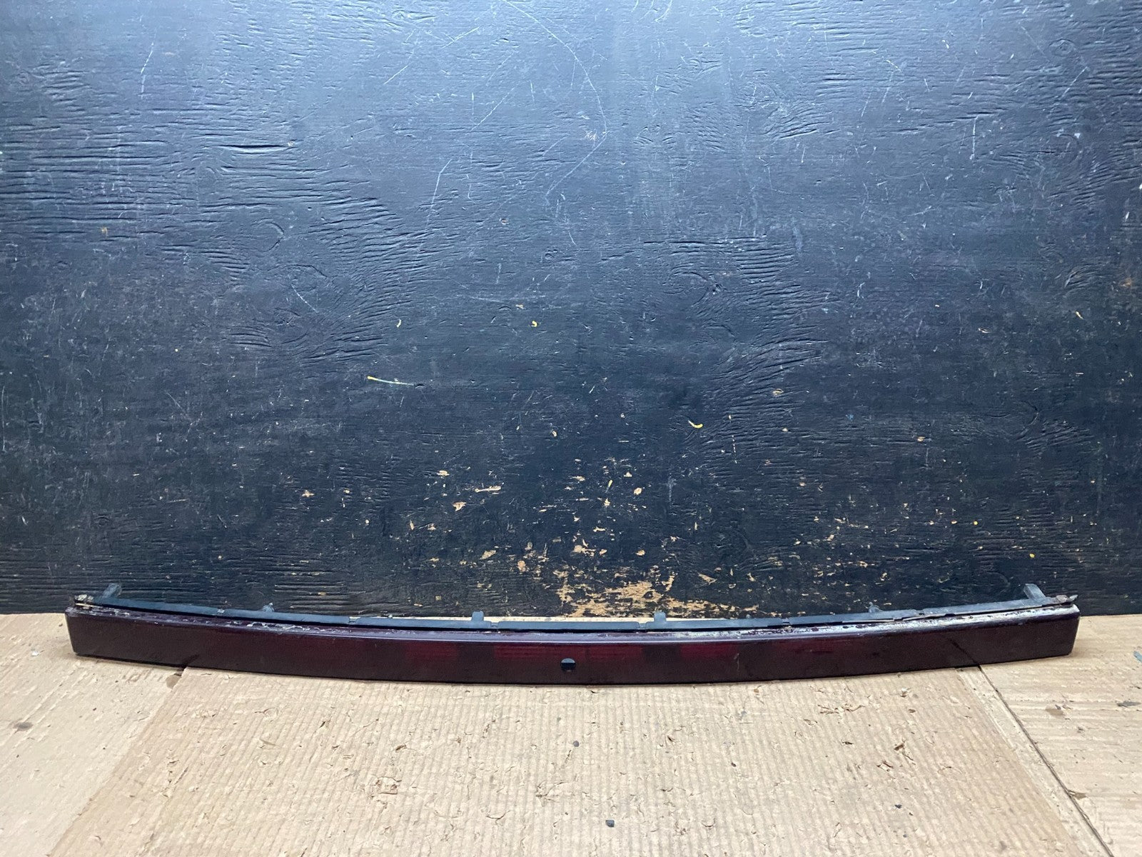 1991-1995 Dodge Stealth Turbo Rear Center Reflector Tail Light Panel X0204 DG0