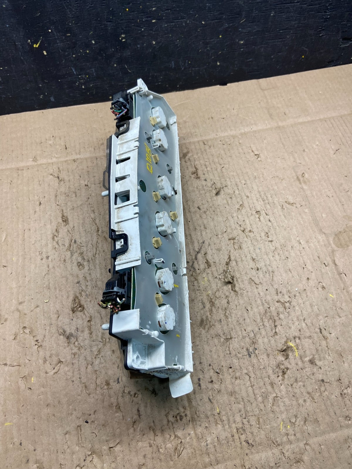 2004 to 2008 Ford E150 E250 E350 Gauge Speedometer Cluster Q1081 DG3