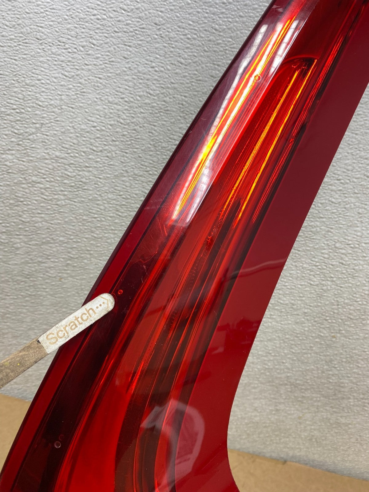 2009 to 2011 Volvo XC60 Right Passenger RH Tail Light Oem V0316 DW3