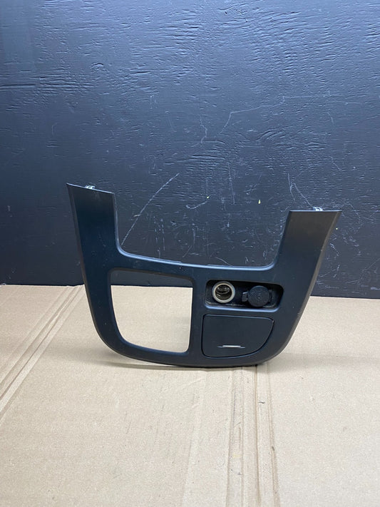 2006-2012 Hyundai Sedona Front Center Console Gear Shift Bezel Astray ab8654 DG0