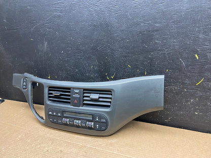 2005 to 2010 Honda Odyssey Radio Climate Control Dash Trim Bezel w1971 DG2