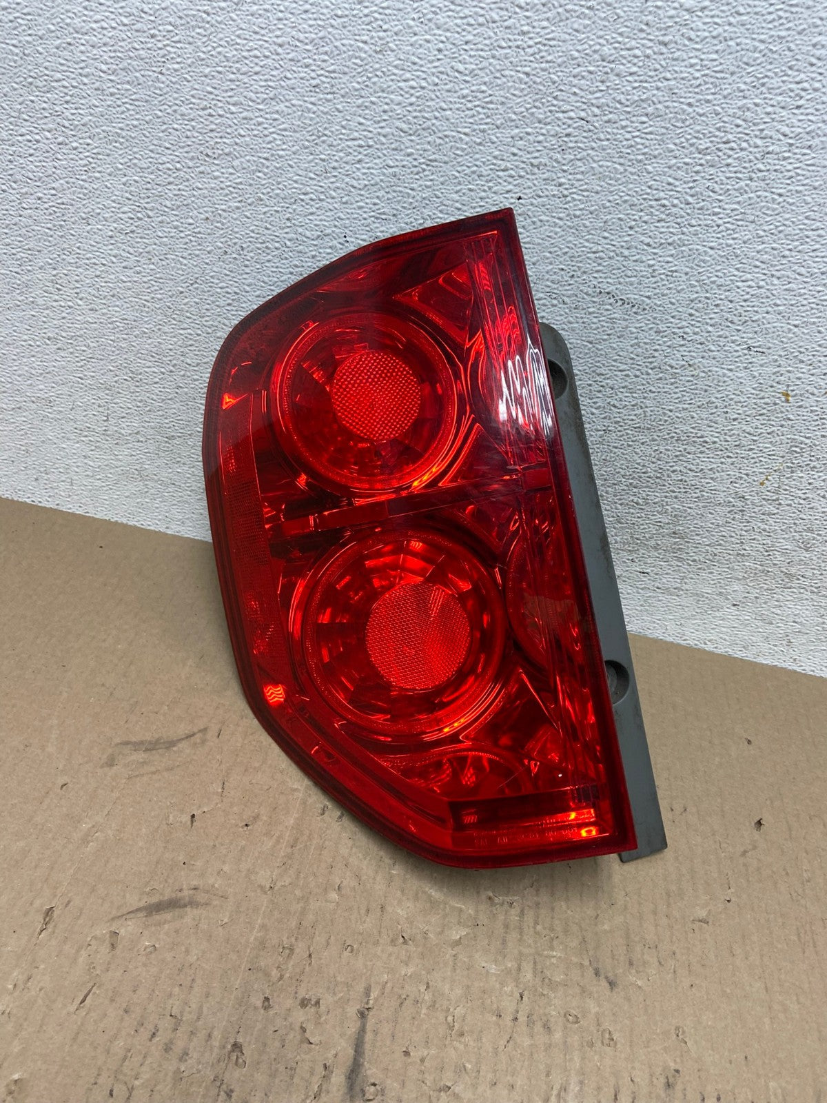 2003 2004 2005 Honda Pilot Left Driver LH Side Tail Light AE7053 LK0