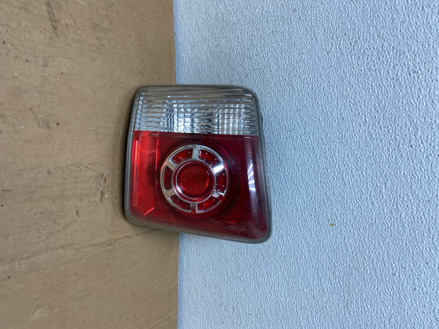 2007 to 2012 GMC Acadia Left Driver Lh Side Tail Light Inner AC8581 LK0