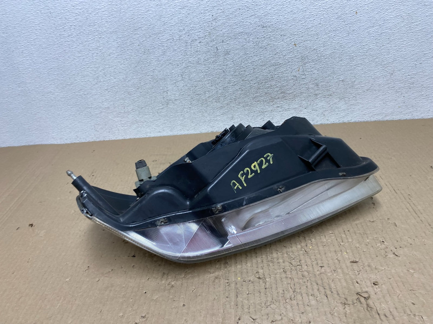 2000 to 2001 Nissan Maxima Left Driver Lh Halogen Headlight AF2927 DW5