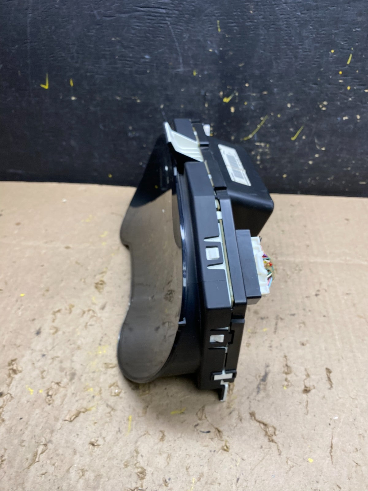 2013 Nissan Pathfinder Speedometer Cluster Gauge OEM U5519 DG3