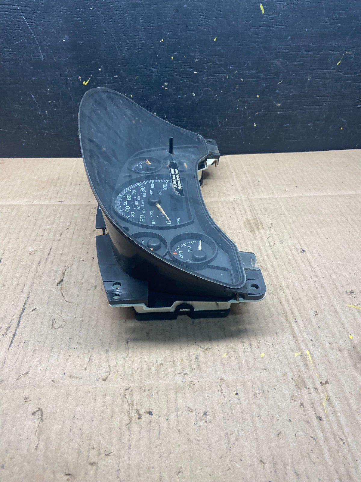 2004 to 2007 Chevrolet Express Speedometer Cluster Gauge p3393 PS1