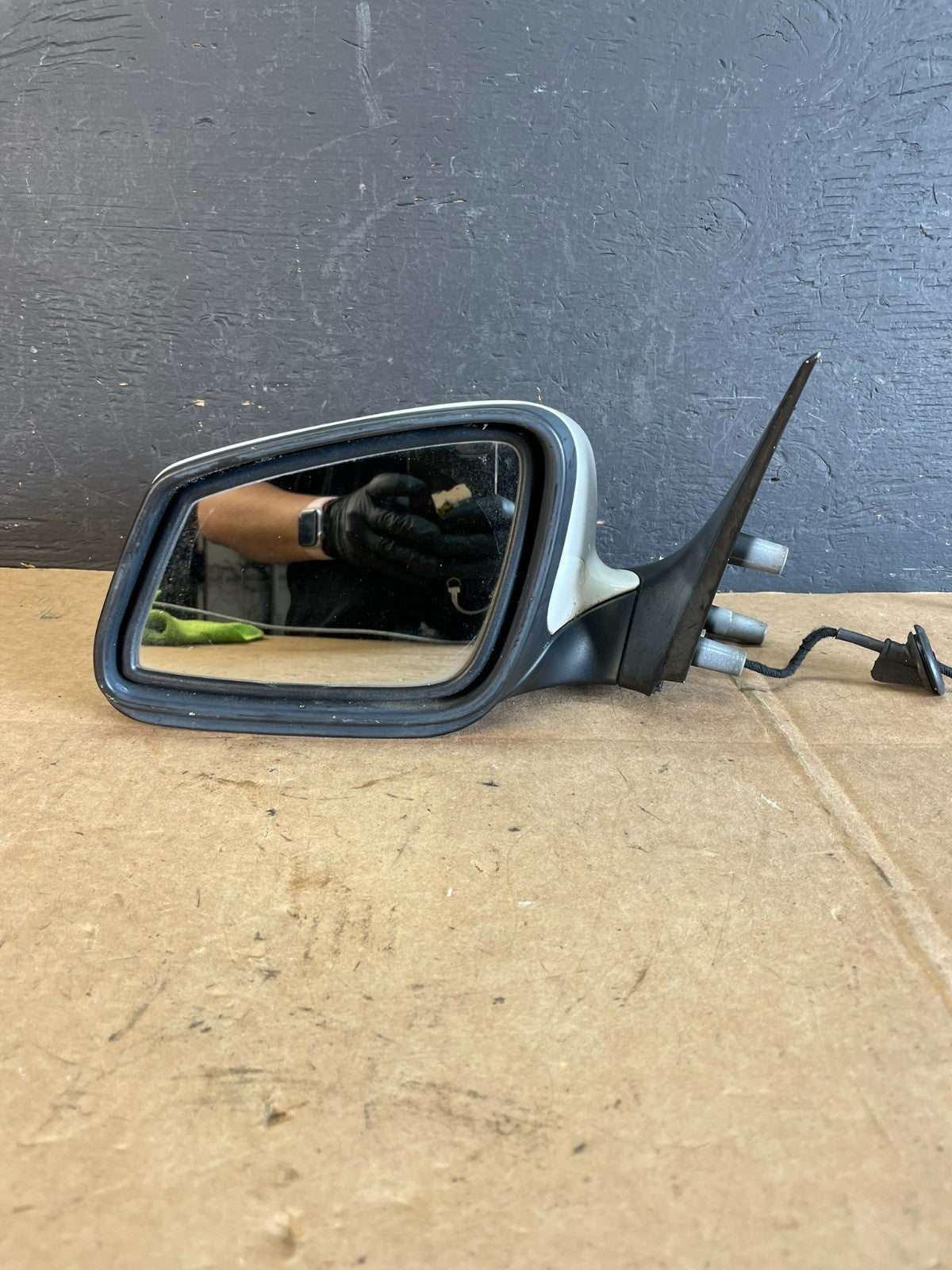 2011 to 2013 BMW F10 5 Series Left Side Door Mirror Side View AE1037 DW10