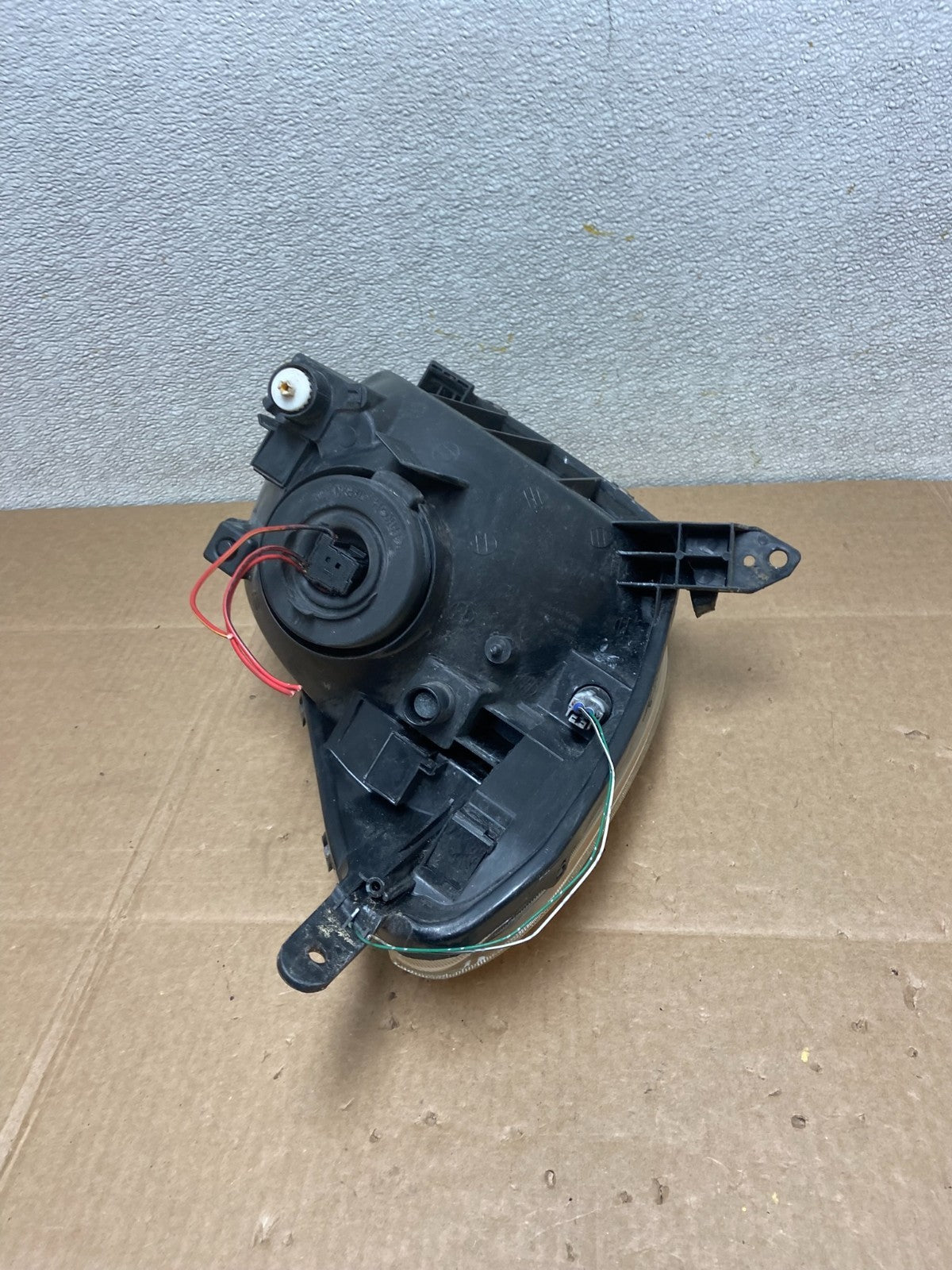 2001 - 2003 Toyota Rav4 Left Driver LH Side Headlight Halogen Oem Y8496 DW10