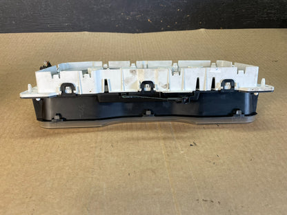 2009 to 2011 Mercury Grand Marquis Speedometer Cluster Gauge af3595 DG8