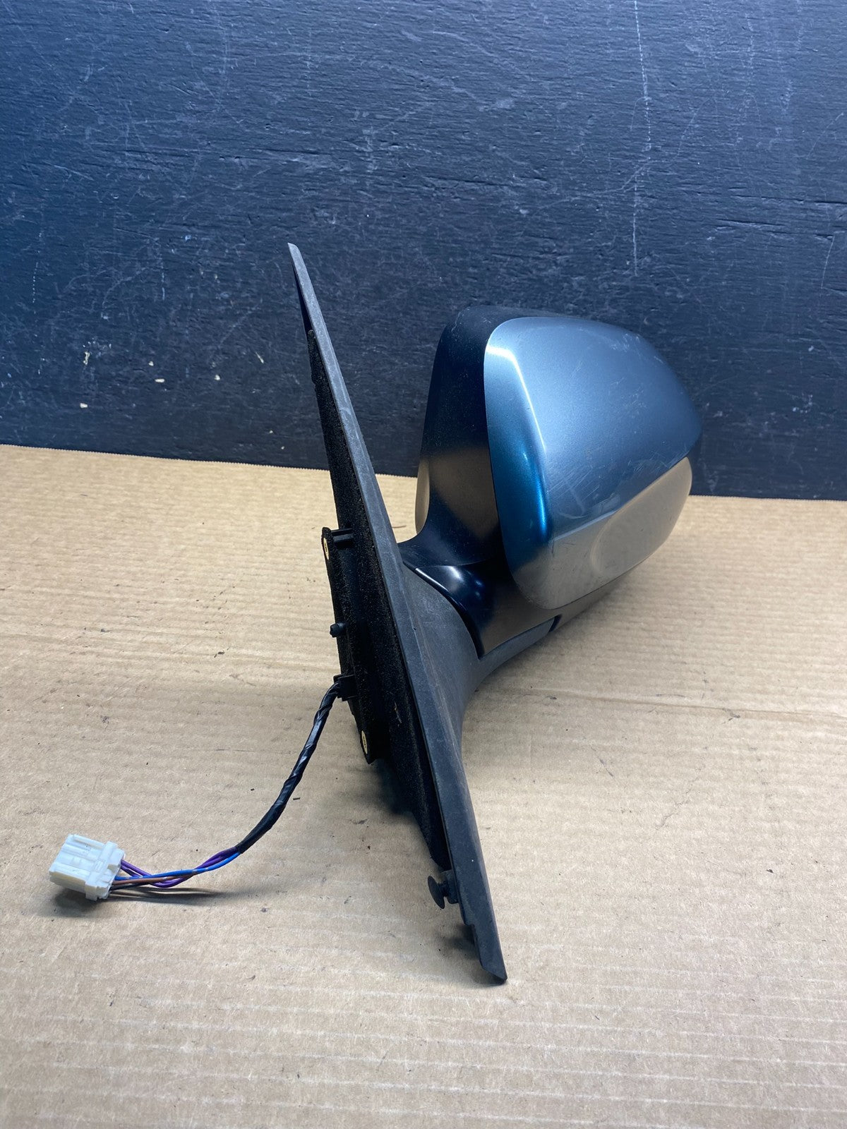 2009 to 2010 Subaru Forester Left Driver Side View Power Door Mirror AF6777 DW1