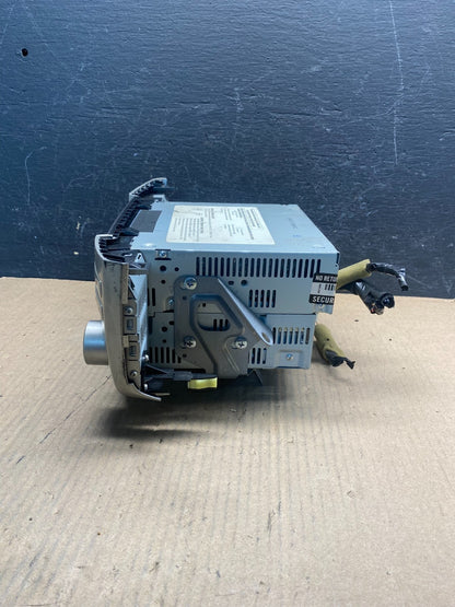 2004 2005 2006 Lexus RX330 Radio Casette AM-FM CD Player AE7727 DW1