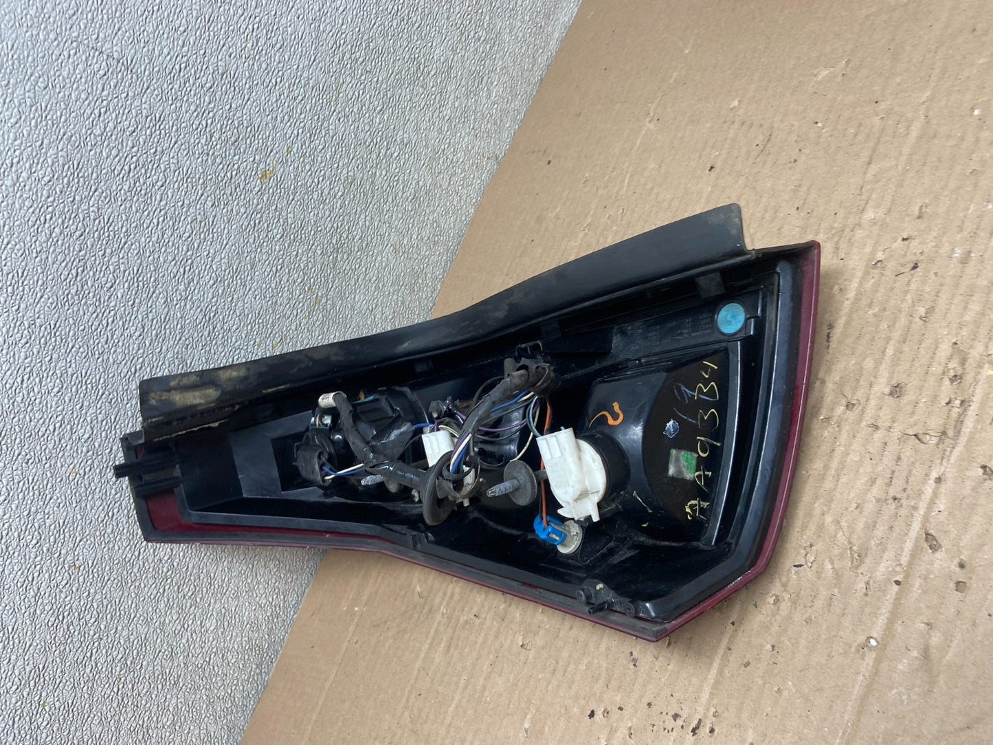 2003 to 2007 Cadillac Cts Right Passenger Rh Side Tail Light AA9334 LK5