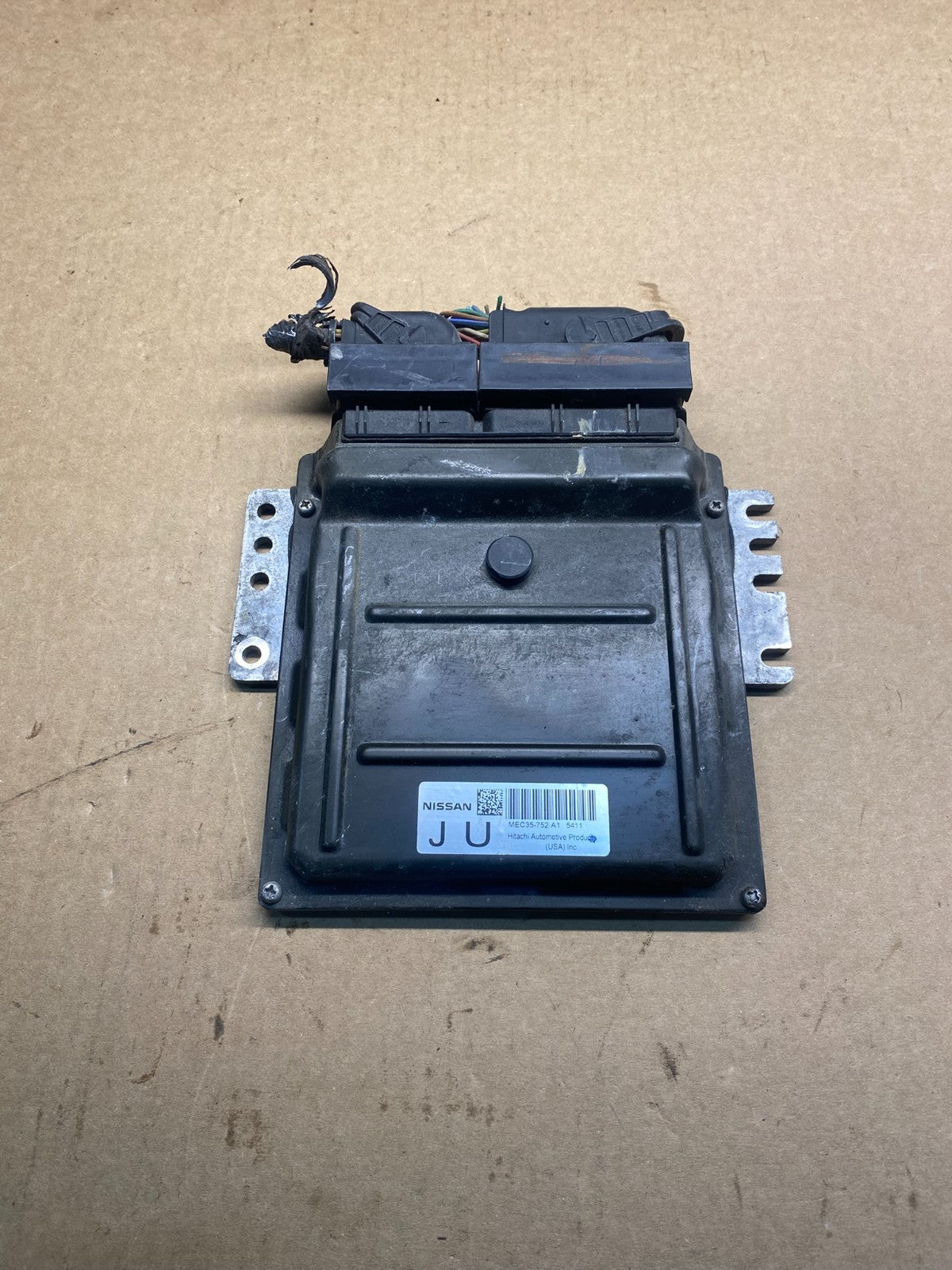 2005 Nissan Pathfinder Engine Control Module ECM MEC35-752 A1 ac7052 DG0