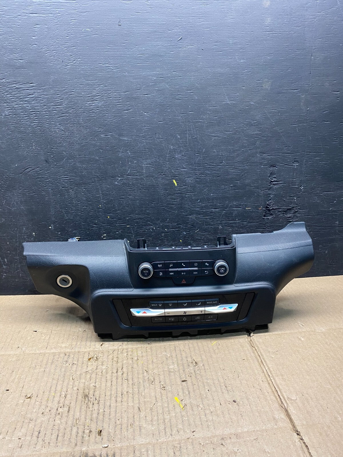 2020 to 2023 Ford Explorer Radio Climate Control Panel Trim L6812 PS0