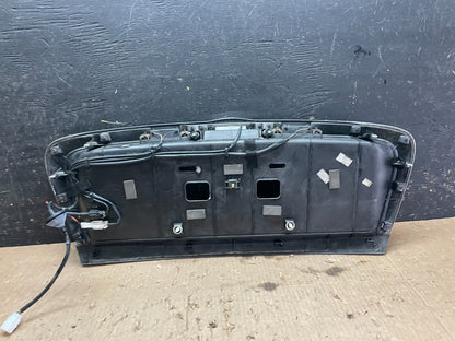 2007 to 2009 Kia Amanti Rear Panel Hatch Gate License Plate Oem Z5572 DG4