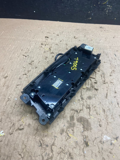 2009-2014 Nissan Murano AM FM Radio CD Control Panel t9005 DG4