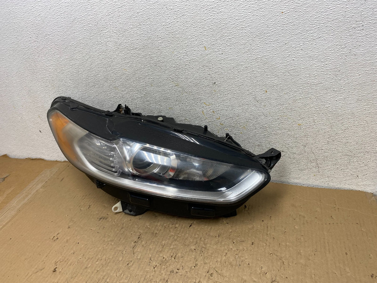 2013 to 2016 Ford Fusion Right Passenger Rh Side Headlight AH2914 DW2