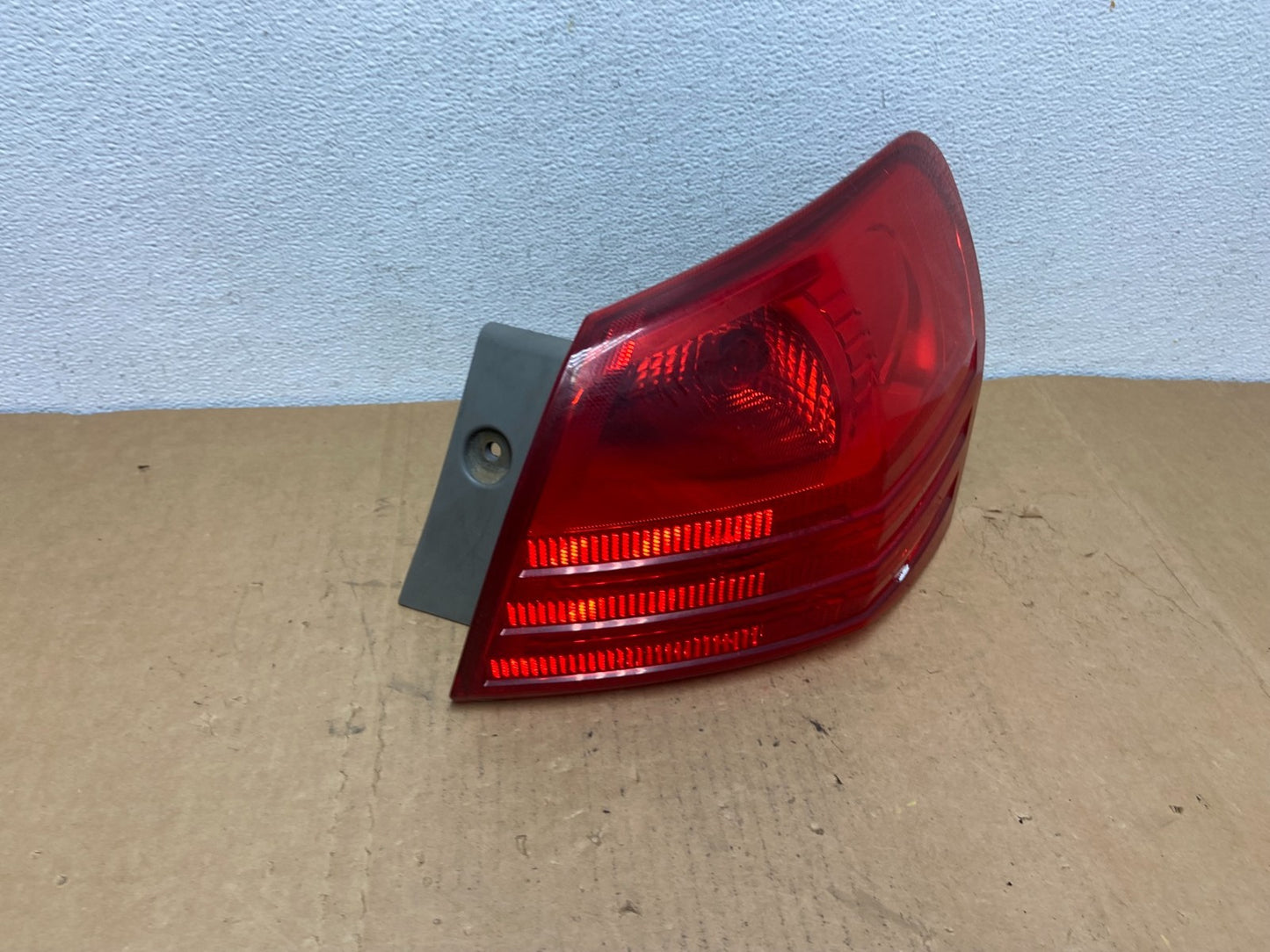 2008 to 2015 Nissan Rogue Right Passenger Rh Side Tail Light AC8508 DW2