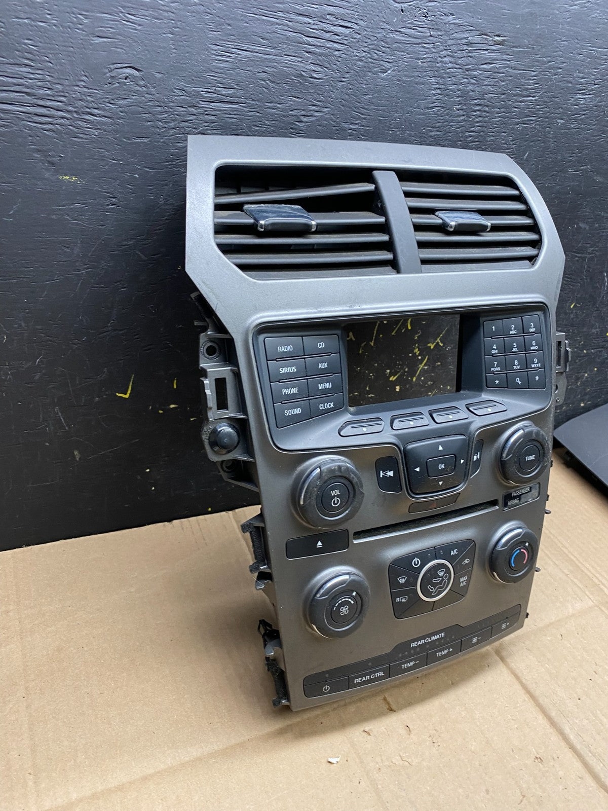 2011 to 2014 Ford Explorer Radio Climate Control Trim Bezel Panel Oem AA4582  DG2