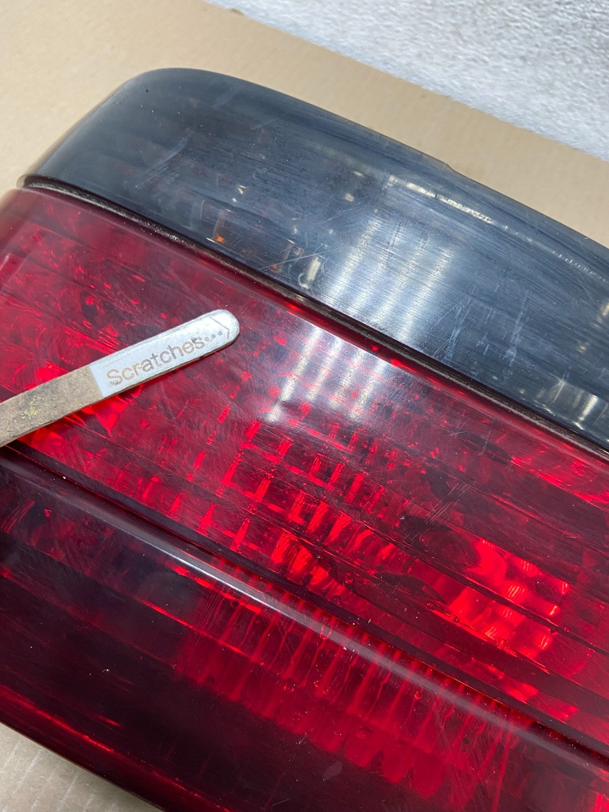 1999 to 2001 BMW E38 7-Series Left+Right Set Side Tail Light AG5898 DG3