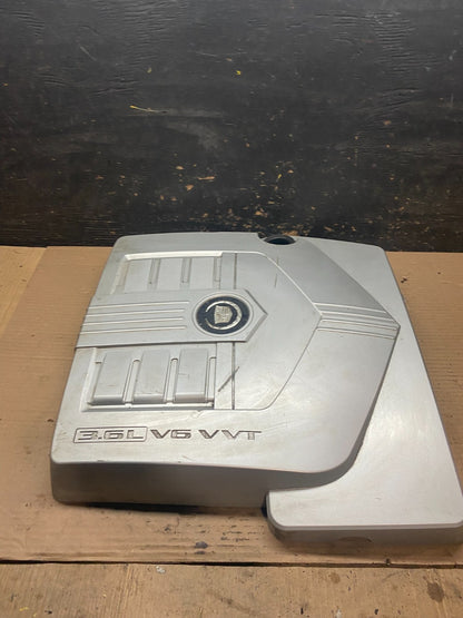 2004 to 2007 Cadillac CTS 3.6L Plastic Engine Cover Shield u7989 DG3