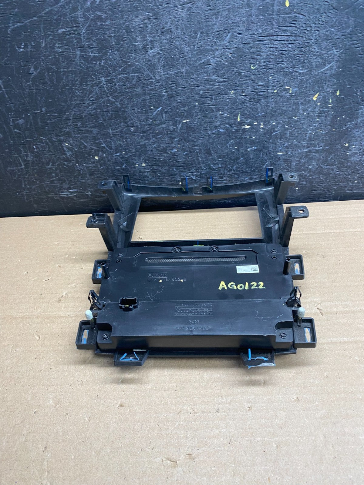 2011-2014 Ford Edge Heater Climate Control Radio CD Control Dash Bezel ag0122 DG4