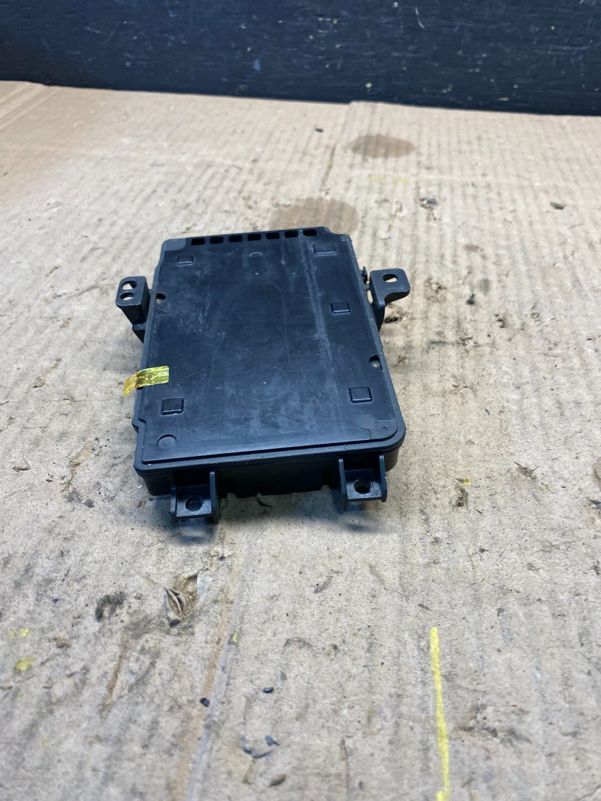 2017-2019 Mercedes E450 Center Console Wireless Charge Charging Module P1680 DG3