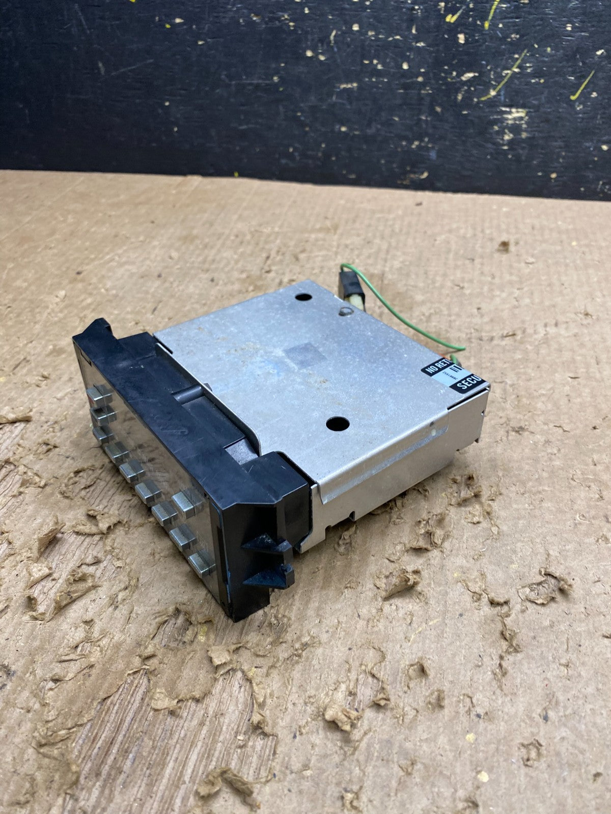 1982-1989 Cadillac Eldorado Seville Heater Climate Control Panel Z9890 DG2