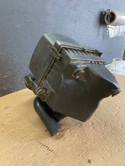 2011 - 2021 Dodge Durango 3.6L Air Filter Cleaner Box AF3503 DW4