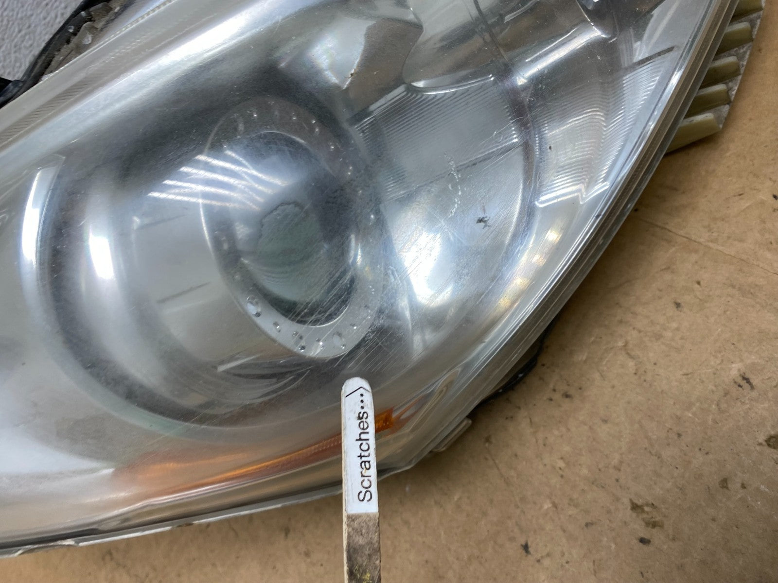 2010-2012 Infiniti G37 Right Passenger Side Xenon HID Headlight AE3264 DW3