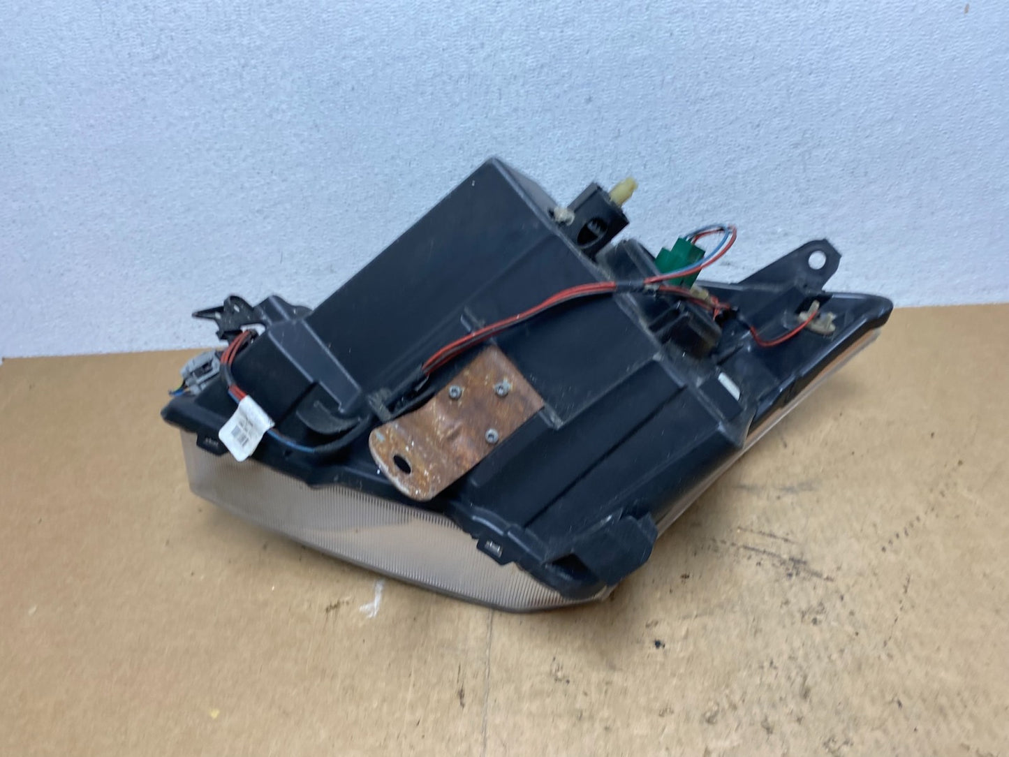 2010 2011 2012 Nissan Sentra Halogen Right Passenger RH Side Headlight AC3488 DW7