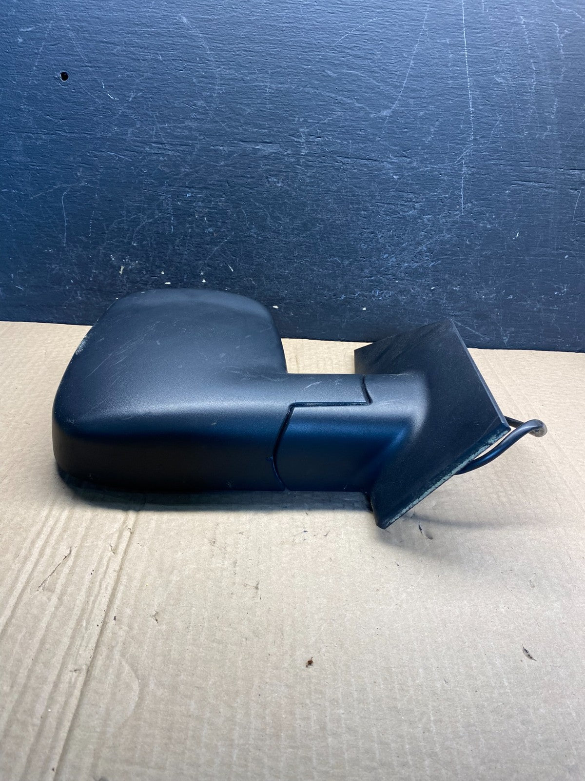 2003 2007 Chevrolet Express Right Passenger Side View Door Mirror AF6974 DG3