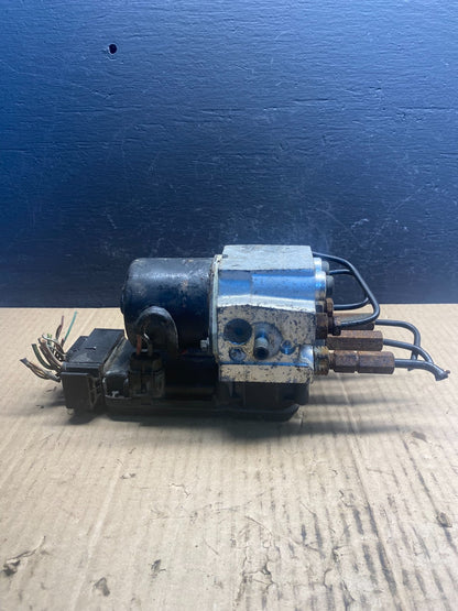 2001 2004 Ford F250 F350 Econoline Anti-Lock ABS Antilock Brake Pump AC0927 DG4