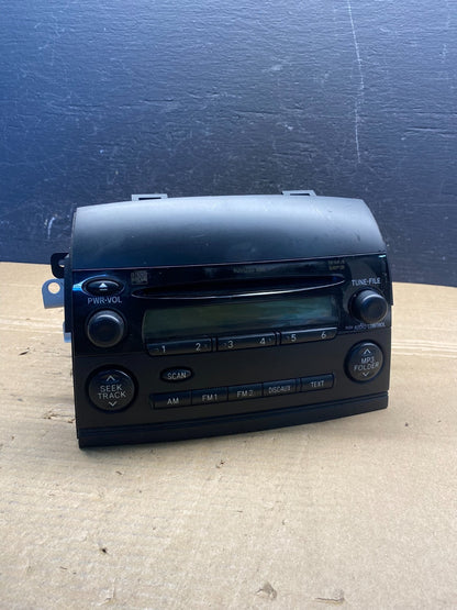 2004 to 2010 Toyota Sienna AM FM CD WMA Mp3 Radio Receiver AD6559 DG0