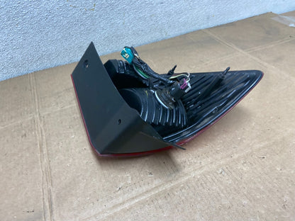 2009 - 2011 Dodge Journey Right Passenger Side Tail Light Oem Y5211 DW4