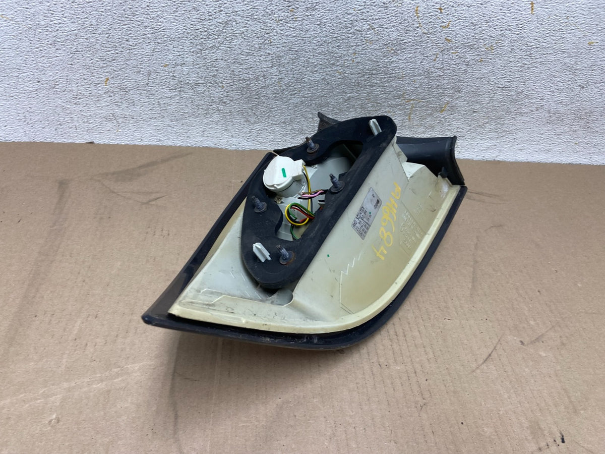 2008 to 2011 Saab 9-3 Convertible Right Passenger RH Tail Light ah6684 DG5